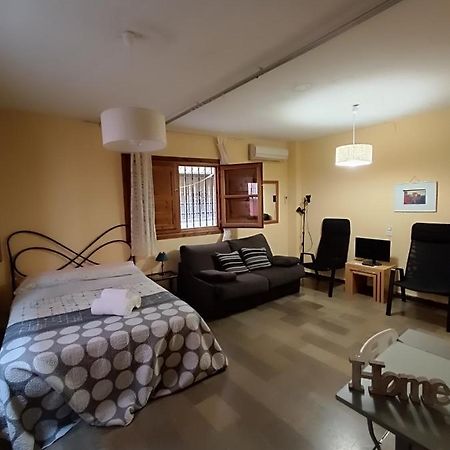 Centrico Estudio En Granada Bagian luar foto