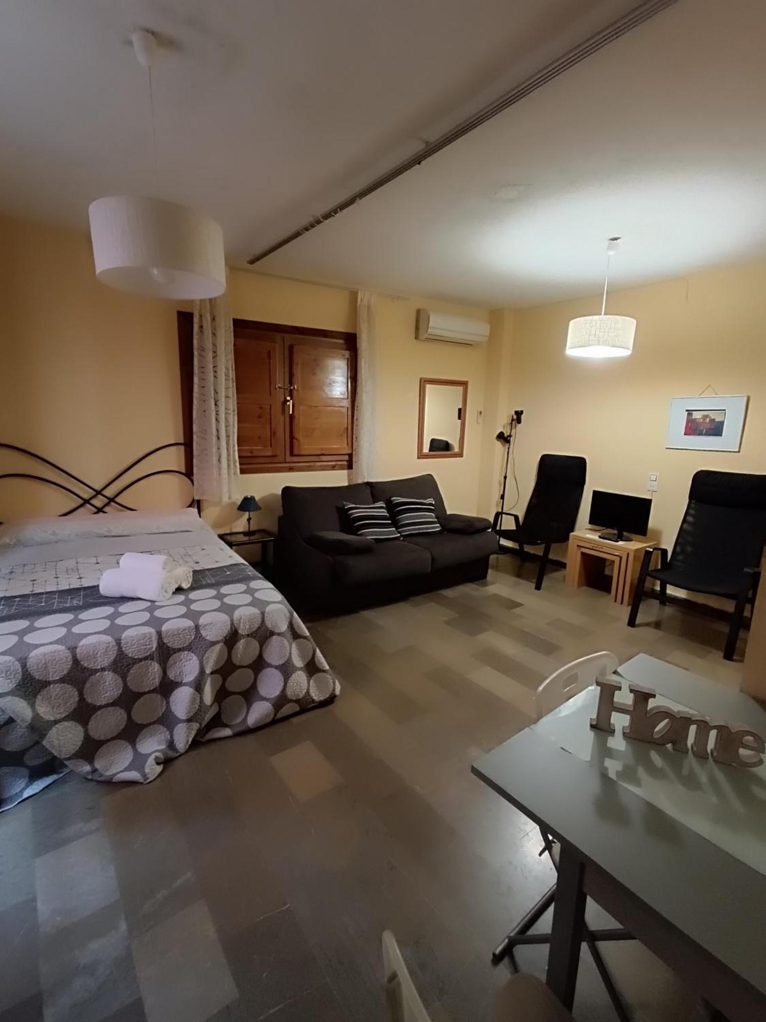 Centrico Estudio En Granada Bagian luar foto
