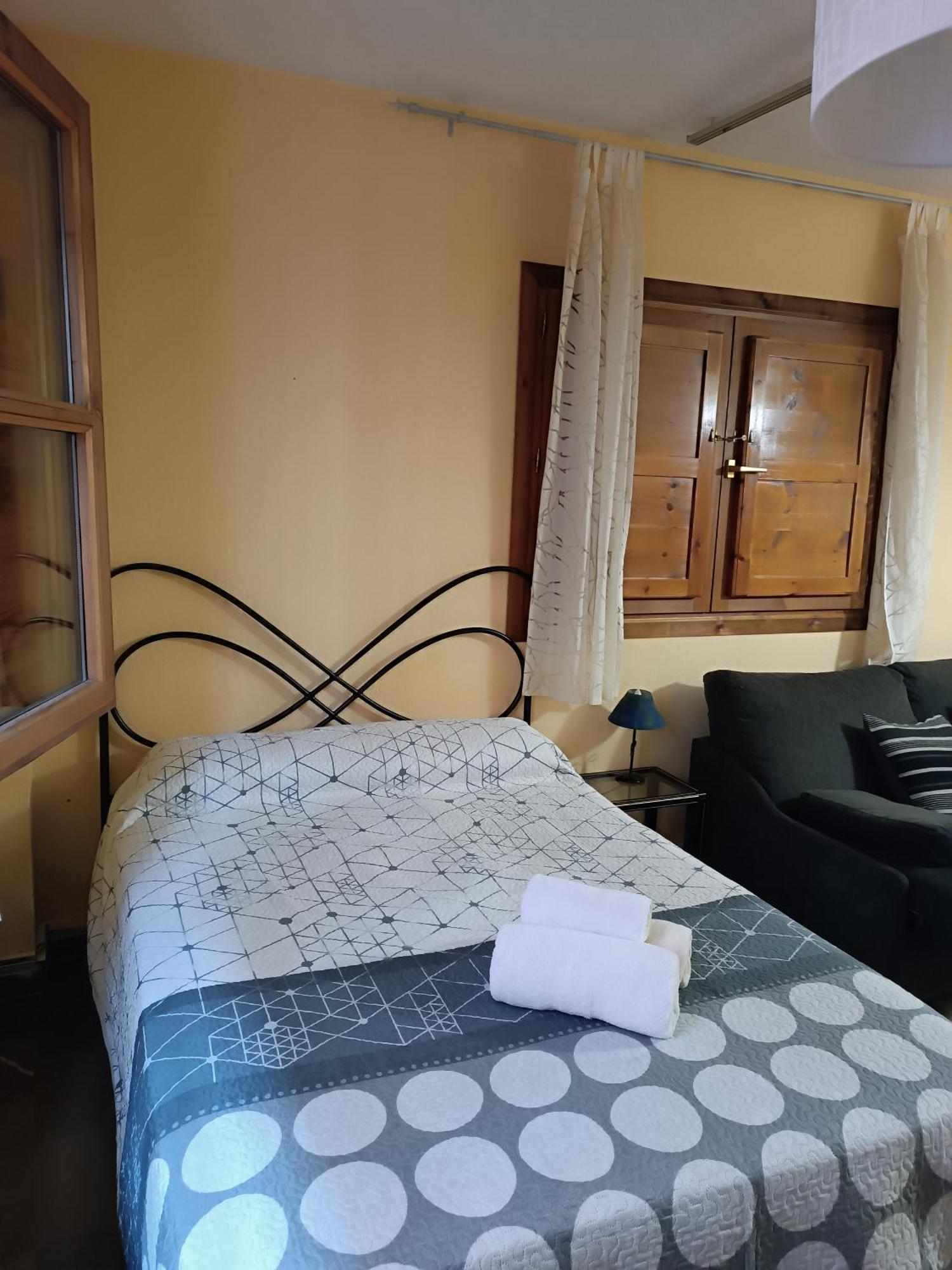 Centrico Estudio En Granada Bagian luar foto